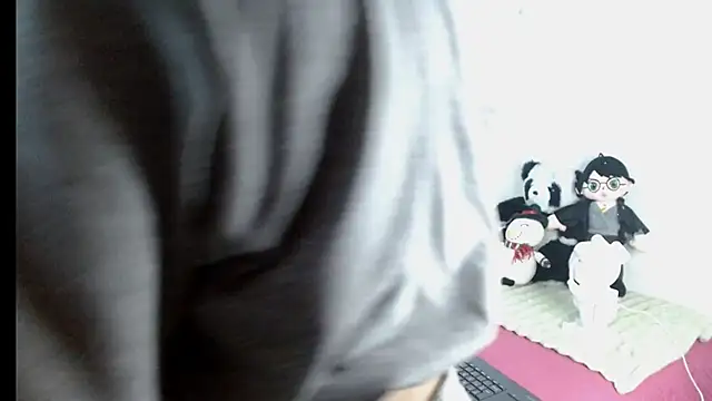 Snapshot of kendallsweet7 chatting on 03-21-25, 06:40 kendallsweet7 online show from 03-21-25, 06:40