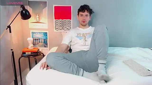 Elio555 online show from 01-10-26, 04:20