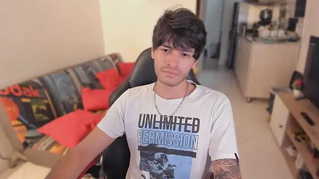 justin stark7 online show from 11-05-25, 09:26