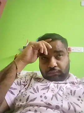 Rmoeo92 online show from 10-26-25, 09:04