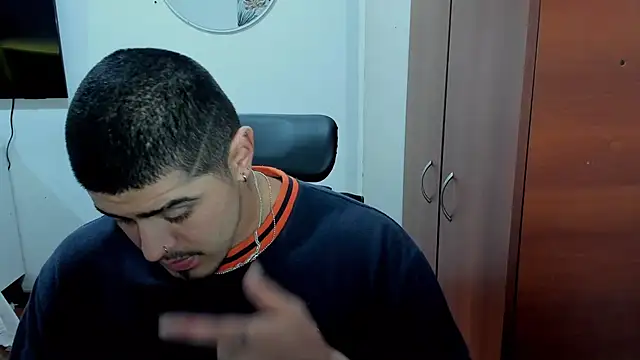 Baltazar Dupont online show from 10-30-25, 03:08