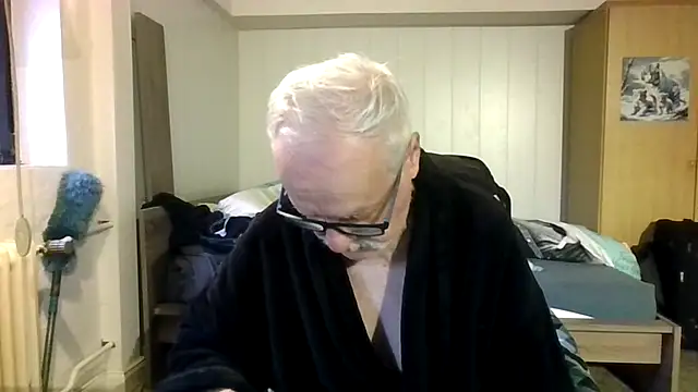 Snapshot of Sammy1660 chatting on 10-10-25, 06:56 Sammy1660 online show from 10-10-25, 06:56
