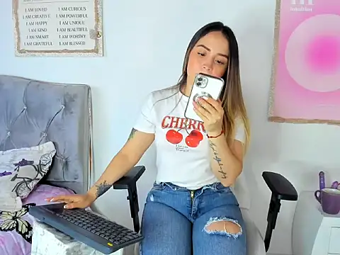 cindy love2 online show from 11-25-25, 12:38