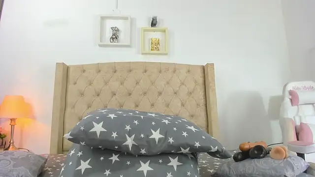 allisson m online show from 02-10-25, 12:08