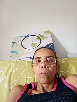 JuanitaDelMar online show from 11-10-25, 12:48