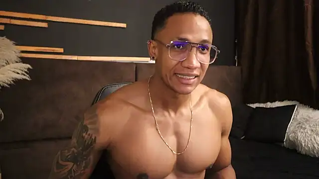 Logan Varela online show from 01-13-25, 12:35