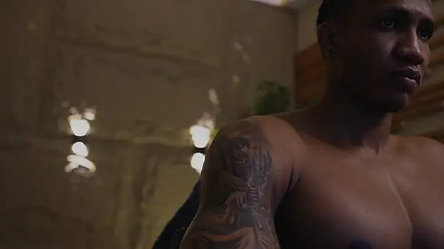 Snapshot of Logan_Varela chatting on 02-05-26, 01:16 Logan Varela online show from 02-05-26, 01:16