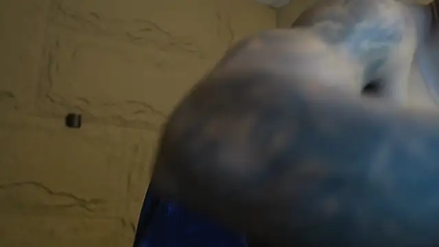 Snapshot of Logan_Varela chatting on 02-13-26, 02:46 Logan Varela online show from 02-13-26, 02:46