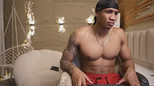 Snapshot of Logan_Varela chatting on 04-08-26, 12:16 Logan Varela online show from 04-08-26, 12:16