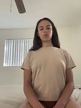 brookehoneynina online show from 02-04-25, 09:52