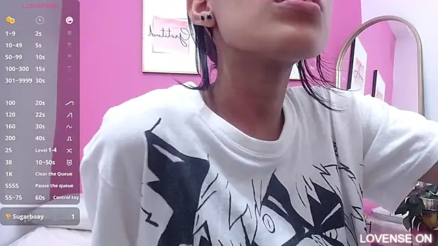 yourcuteneighbourr online show from 03-20-25, 06:08