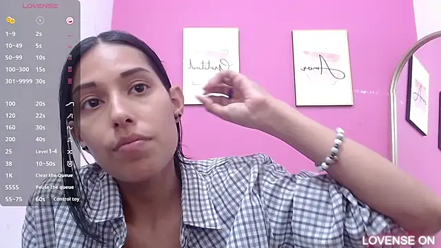 yourcuteneighbourr online show from 03-22-25, 09:24