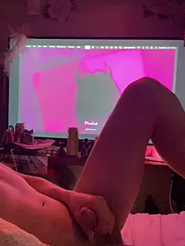 gurlnips online show from 02-05-25, 02:19