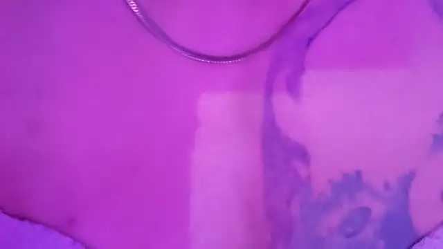 Snapshot of gurlnips chatting on 11-14-25, 04:49 gurlnips online show from 11-14-25, 04:49