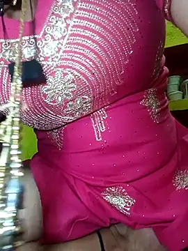 Cute Suhani online show from 03-17-25, 05:49