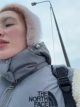 Snapshot of Liv_Fay chatting on 02-11-26, 01:05 Liv Fay online show from 02-11-26, 01:05