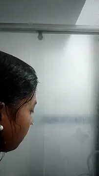 Tiphanydirty3 online show from 11-24-25, 08:30