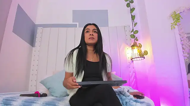 hannah gray online show from 10-21-25, 11:00