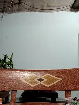 Queen 18200 online show from 10-10-25, 10:09