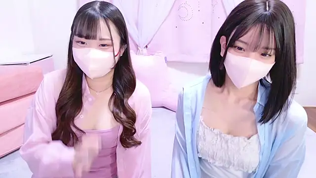 Snapshot of -Yuria- chatting on 01-12-25, 03:39 -Yuria- online show from 01-12-25, 03:39