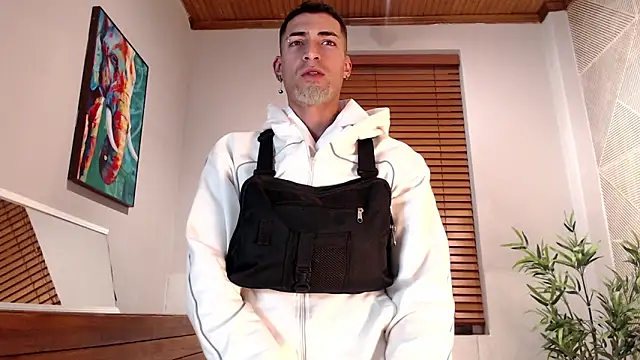 DrakeNeumann online show from 09-23-25, 03:42