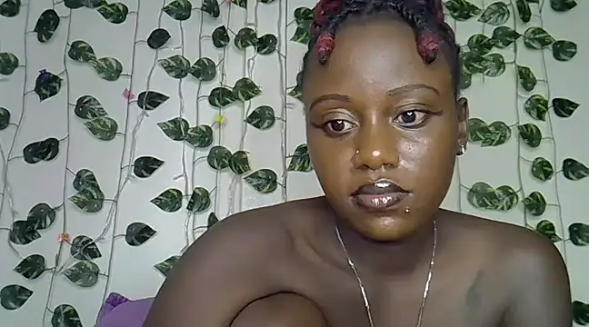 sexybree  online show from 01-08-25, 04:12