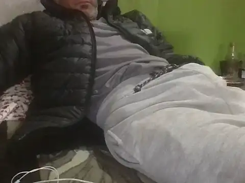 Snapshot of Bangingchick chatting on 02-01-26, 01:20 Bangingchick online show from 02-01-26, 01:20