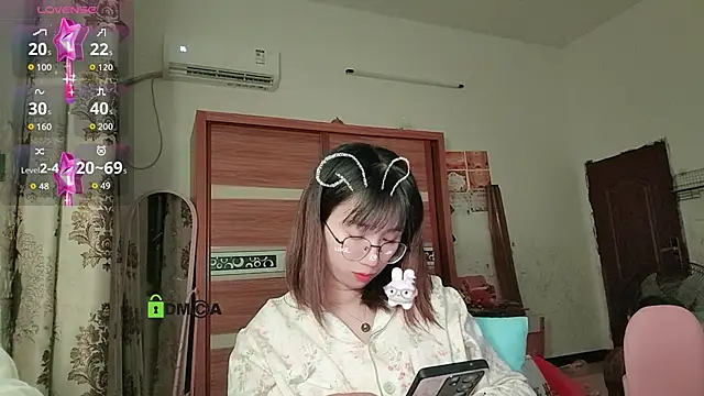 Snapshot of Lili_666 chatting on 11-01-25, 03:25 Lili 666 online show from 11-01-25, 03:25