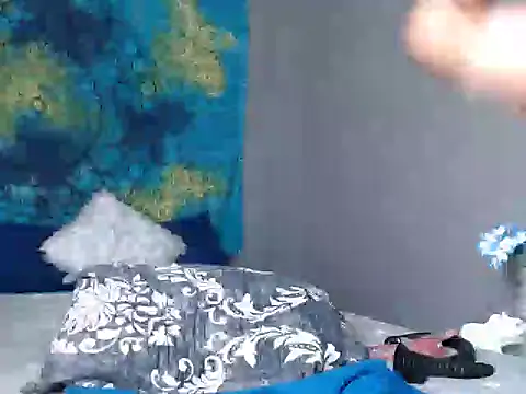 CREAMYCUPCAKExxx online show from 11-08-25, 01:11