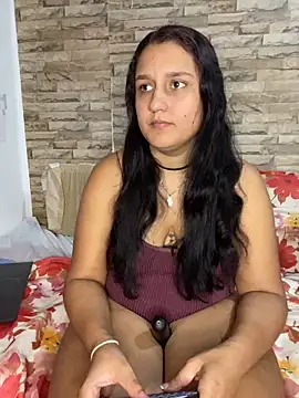 Snapshot of saray_gomez22 chatting on 01-04-25, 03:07 saray gomez22 online show from 01-04-25, 03:07