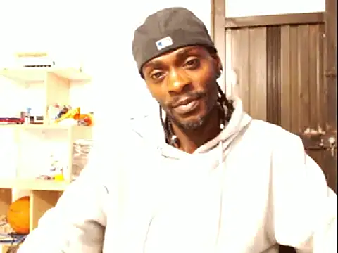 Snapshot of phillip-hot chatting on 02-01-25, 04:56 phillip-hot online show from 02-01-25, 04:56