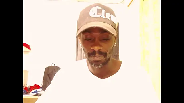 Snapshot of phillip-hot chatting on 09-12-25, 04:01 phillip-hot online show from 09-12-25, 04:01