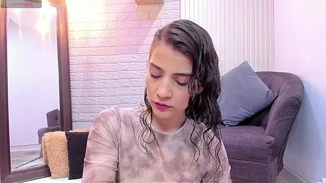 Miranda doll  online show from 01-04-25, 12:05