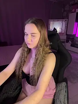 Snapshot of Lexi_noah chatting on 10-29-25, 09:49 Lexi noah online show from 10-29-25, 09:49