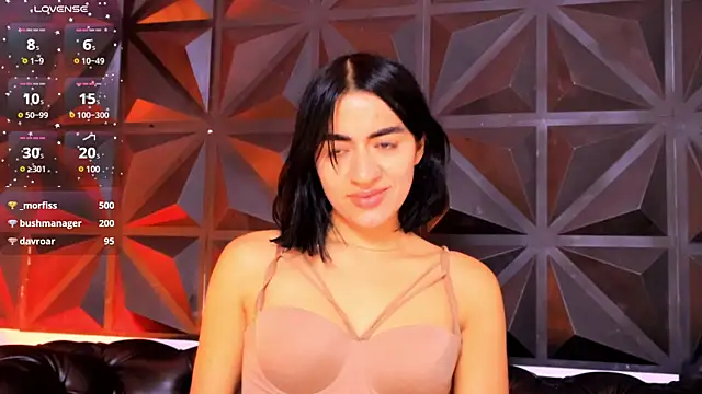 KasiaNoir  online show from 01-09-25, 11:02