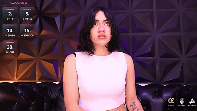 KasiaNoir  online show from 02-14-26, 01:30