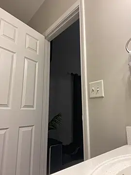 zeedafreakk online show from 12-21-25, 12:12