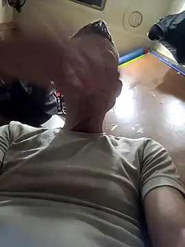 Snapshot of ILUV2TUCHMYKITTY chatting on 09-24-25, 09:34 ILUV2TUCHMYKITTY online show from 09-24-25, 09:34