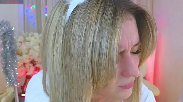 JessRosen online show from 12-21-25, 03:24