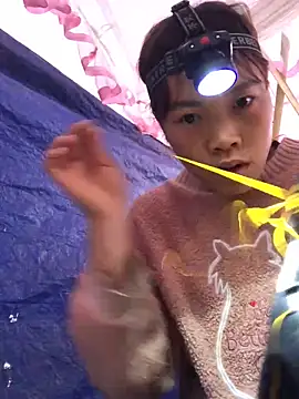 Snapshot of ngoclothingoc9en chatting on 12-06-24, 08:15 ngoclothingoc9en online show from 12-06-24, 08:15