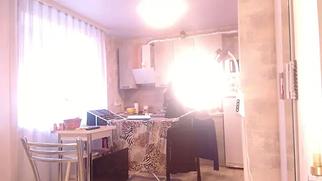 Snapshot of DanaPerezX chatting on 09-15-25, 03:39 DanaPerezX online show from 09-15-25, 03:39
