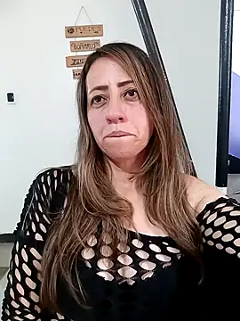 miss hanna07 online show from 01-24-25, 04:28