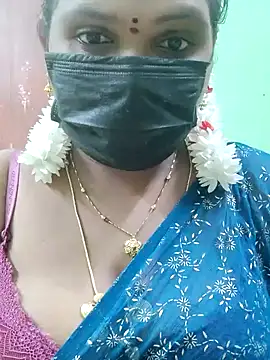 Snapshot of malliga98 chatting on 11-01-25, 08:22 malliga98 online show from 11-01-25, 08:22