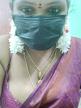 Snapshot of malliga98 chatting on 11-09-25, 05:33 malliga98 online show from 11-09-25, 05:33