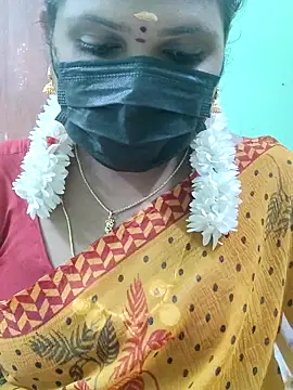 Snapshot of malliga98 chatting on 11-21-25, 06:50 malliga98 online show from 11-21-25, 06:50