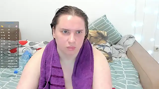 1lindsey1 online show from 12-19-25, 04:30