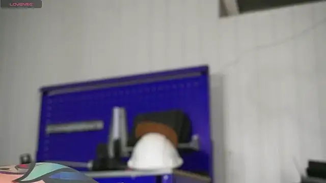 dustyn fox online show from 12-02-25, 05:52