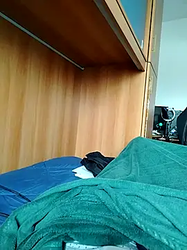 Snapshot of Nikart83 chatting on 03-15-26, 03:29 Nikart83 online show from 03-15-26, 03:29