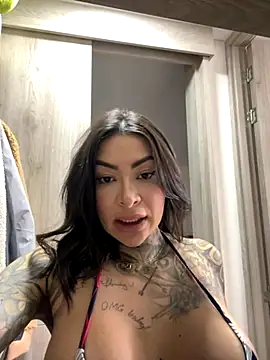 Iam Annii online show from 10-19-25, 08:53