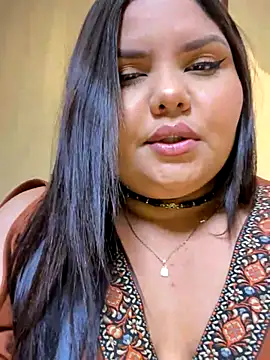  Shara Handal  online show from 12-05-24, 10:55